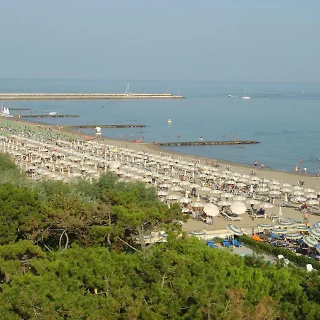 Comfy Flat With Balcony And Shared Pool - Beahost Apartment Porto Santa Margherita di Caorle